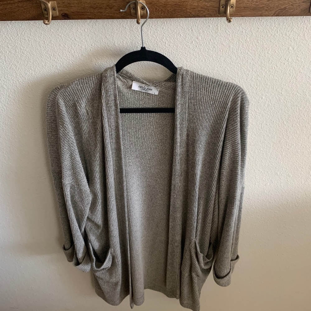 Carly Jean Los Angeles cardigan
